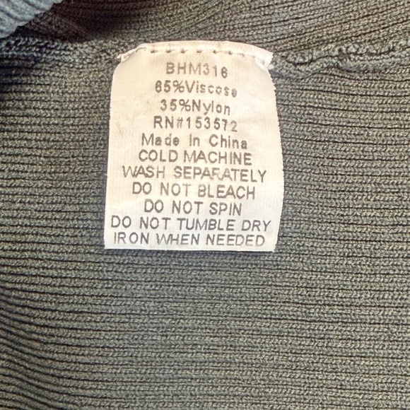 Boheme Olive Green Crop Top Medium - Picture 5 of 5